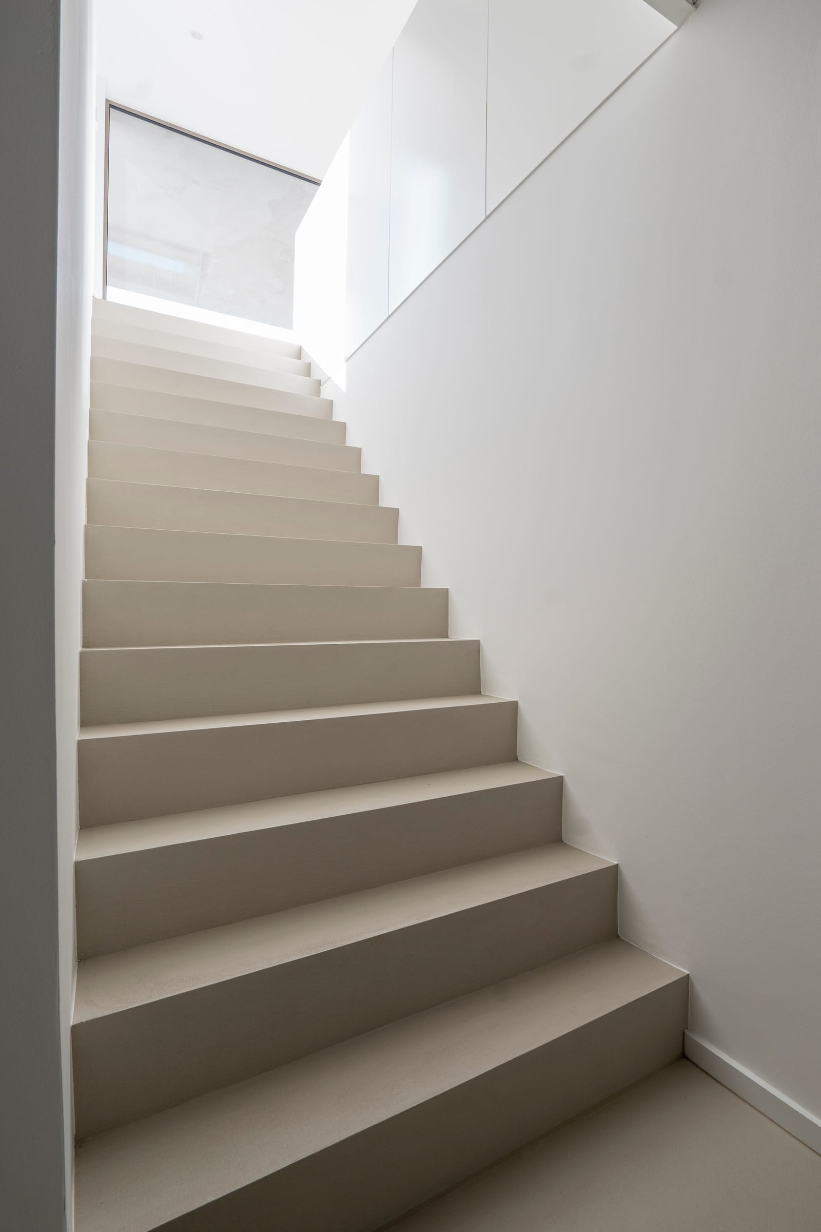Fugenlos ausgeführte Treppe in einem Wohnhaus